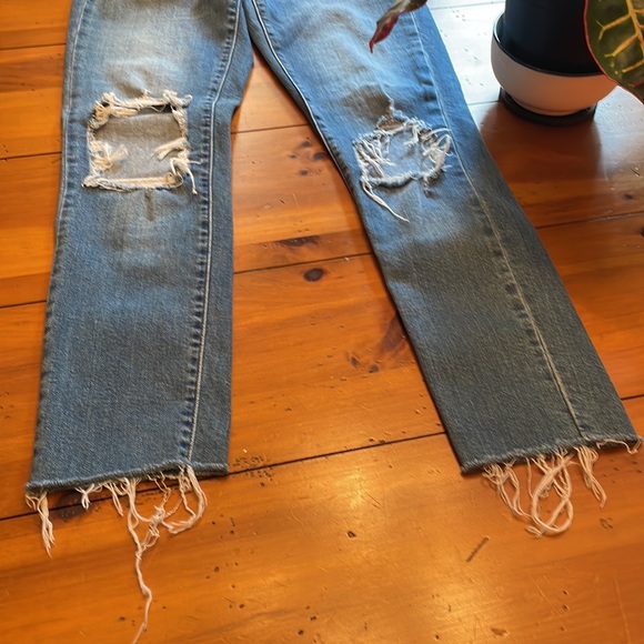 Levi high rise skinny jeans cut offs - Picture 11 of 12